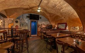 Studio Nicolas II Prague